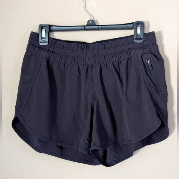 Lululemon Women's Tracker Short Size 12 Black Low-Rise Lined running Shorts - Picture 1 of 6